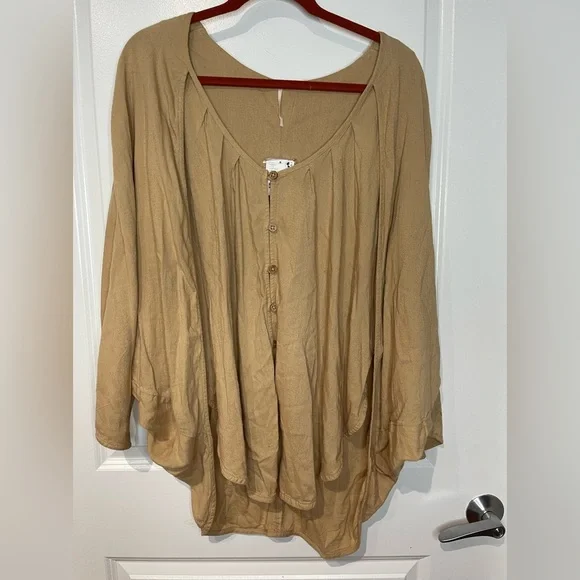 NWT. Free People Est What A Statement Tunic. Size XS. Oversized P2P 20” (fit M) - Picture 7 of 9